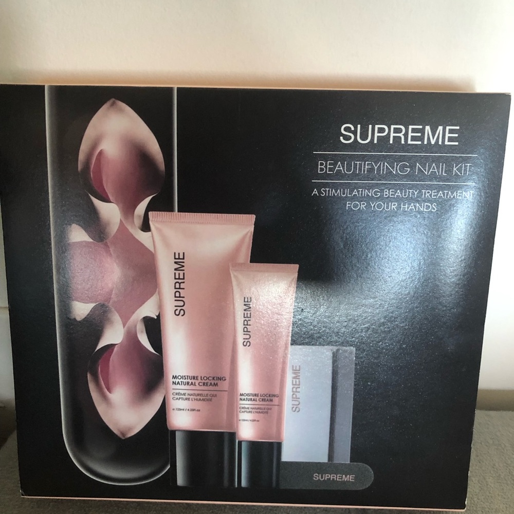 Supreme Beautifying Nail Kit.